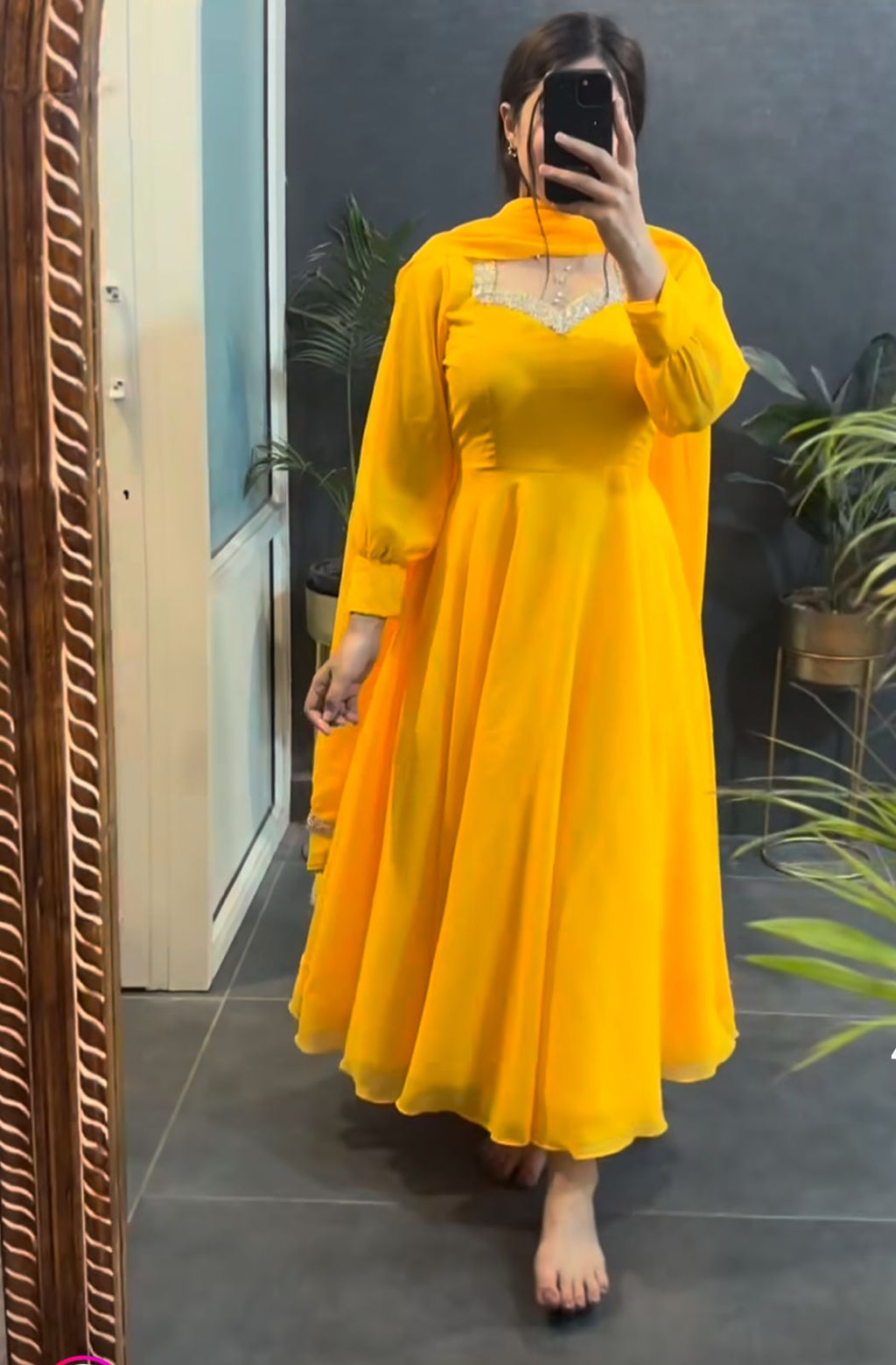 (B)Haldi top n duppta set laila