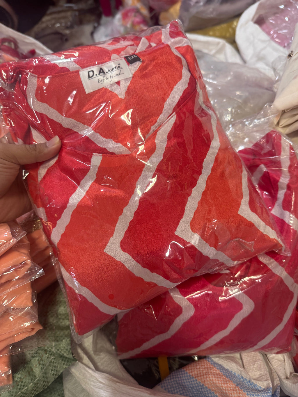 (akira) zig zag set laila