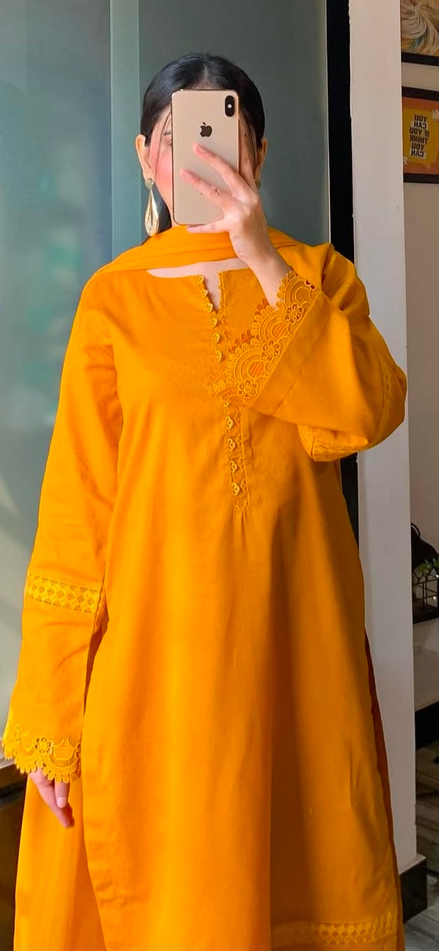 NAUSHEEN YELLOW SET 3pcs set