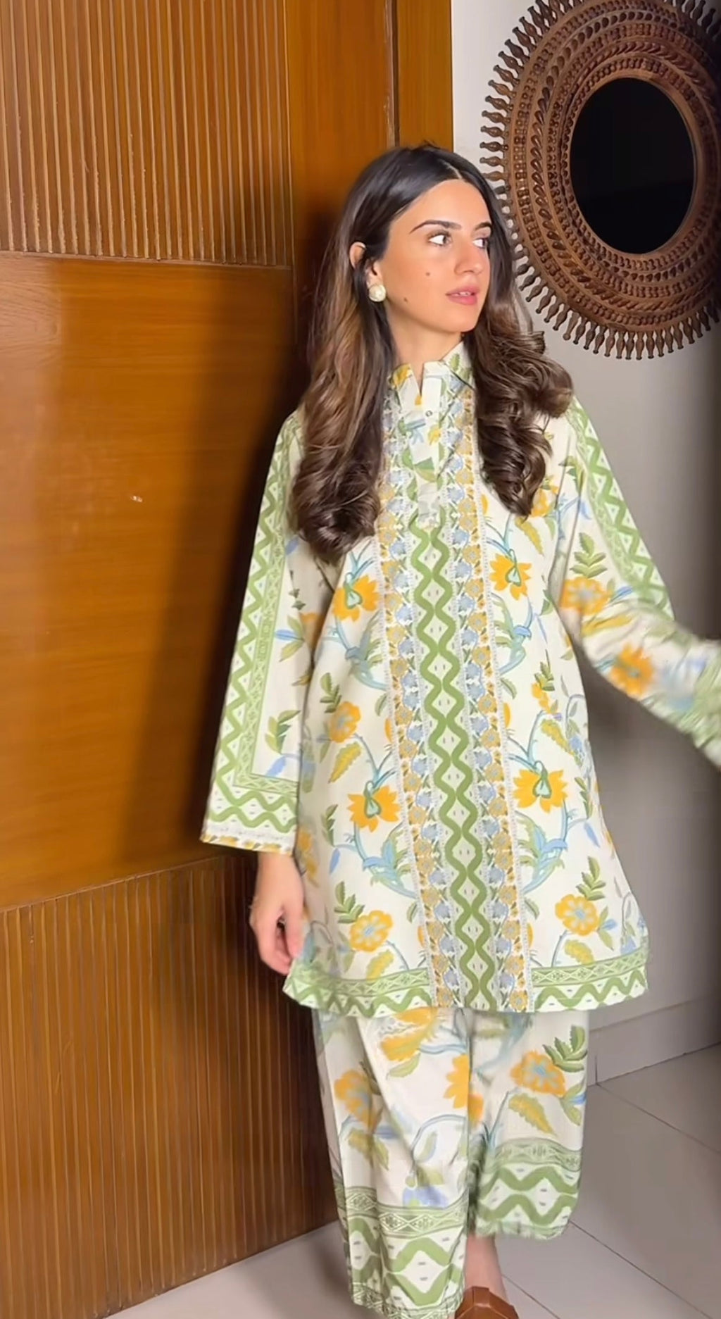 (AISHA) green MUSLIN CO ORD SET pini