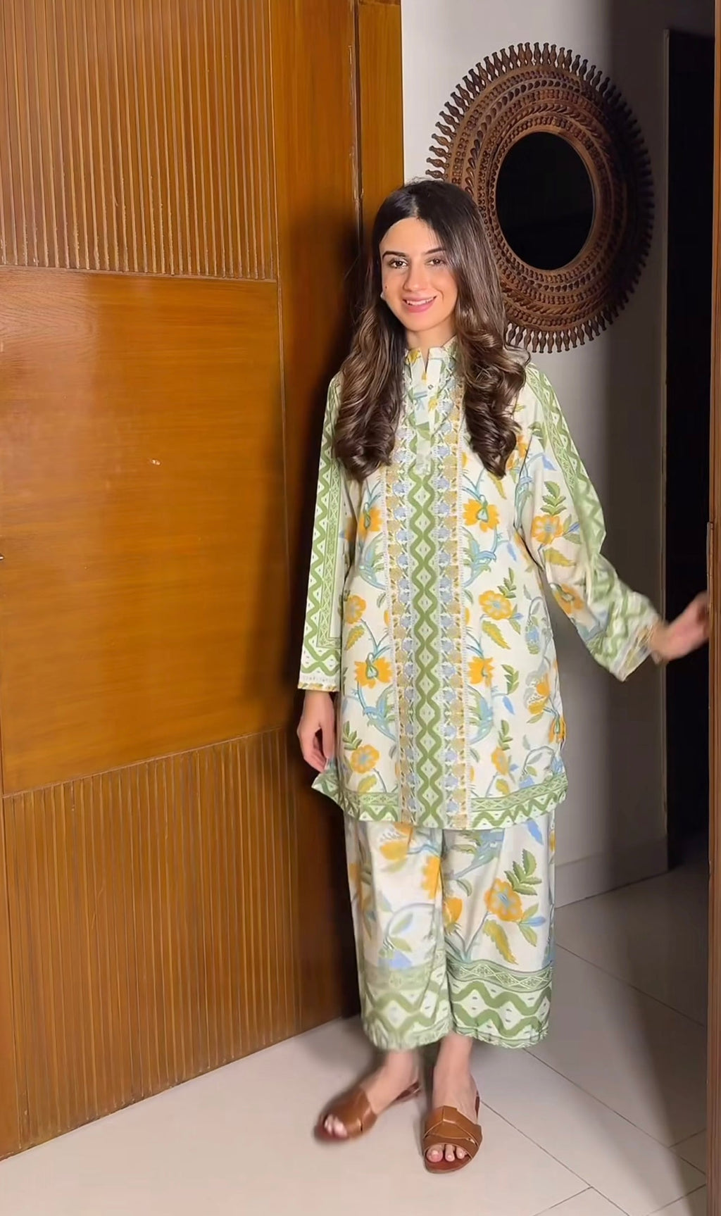 (AISHA) green MUSLIN CO ORD SET pini