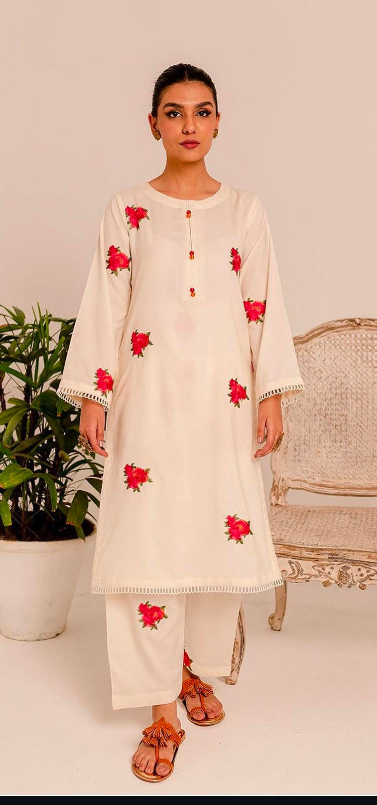 (GUDI) FLORAL SET