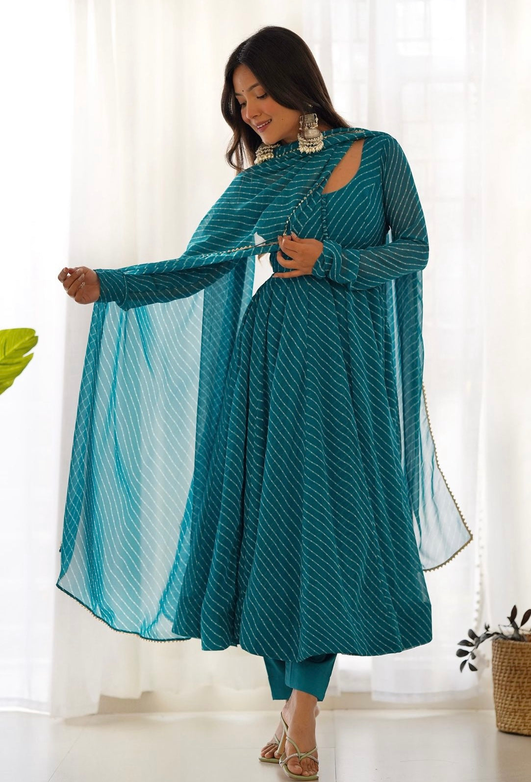 (ISHANI) LEHRIYA SET lite BLUE