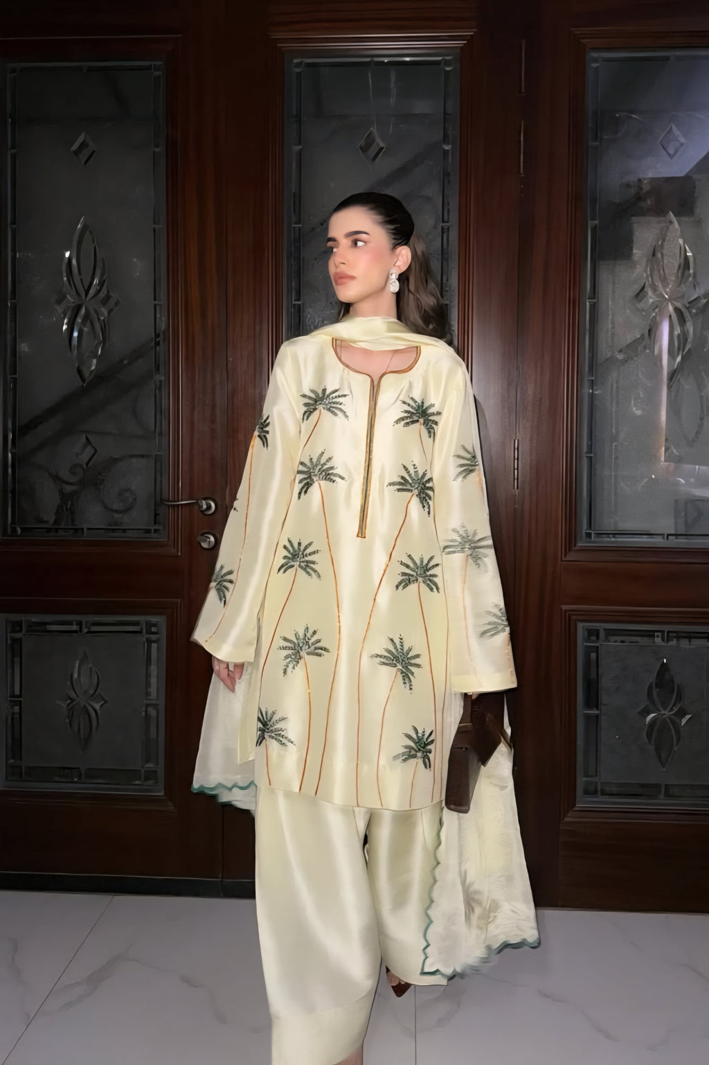rekha 3pcs set