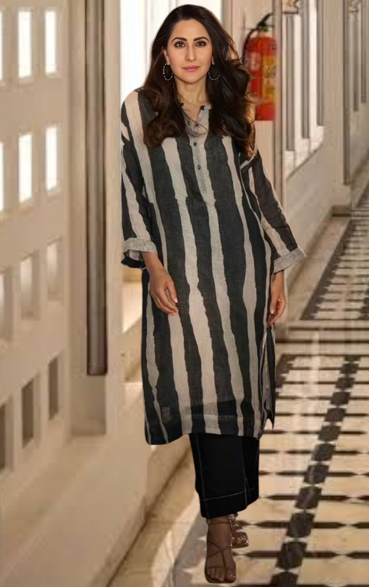 (ANR) KARISHMA SET