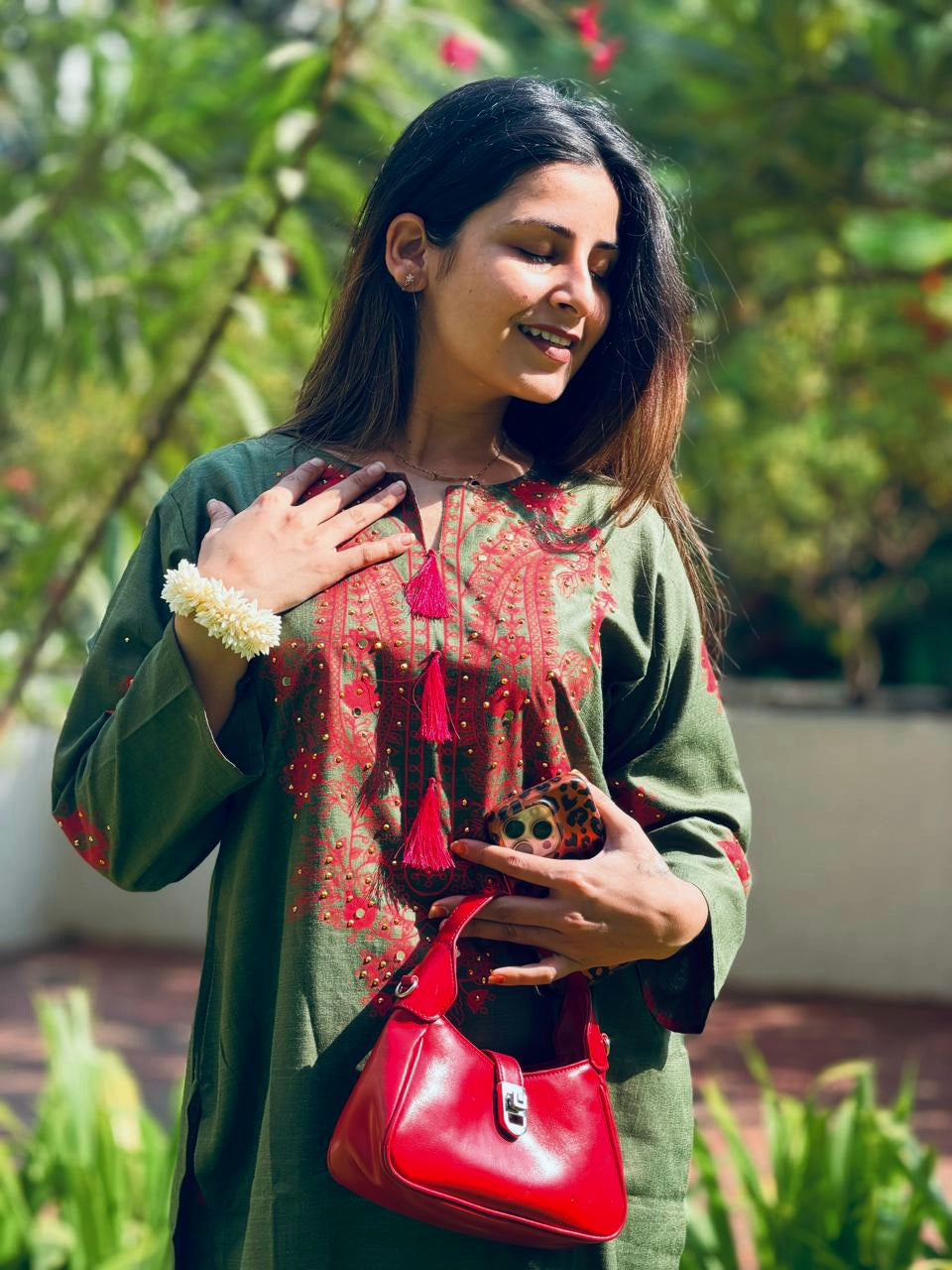Saniya x Jashn top n bottopm set bottom