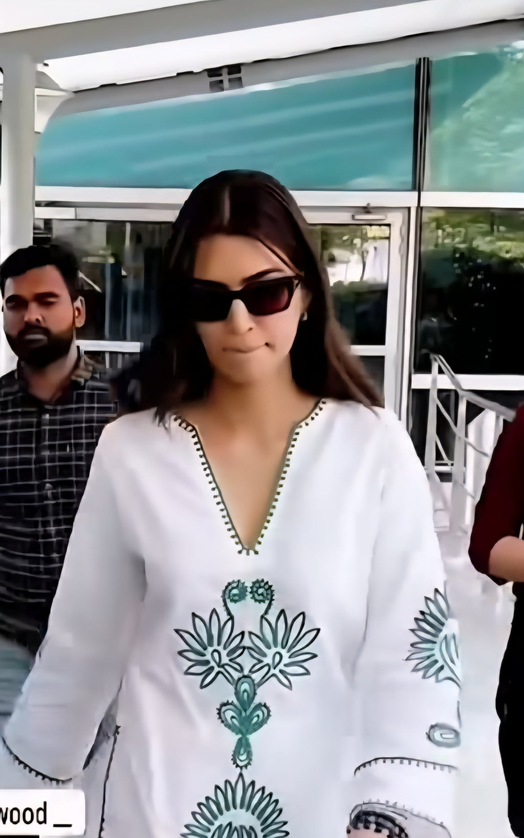 Kriti offwhite top n bottom set anr