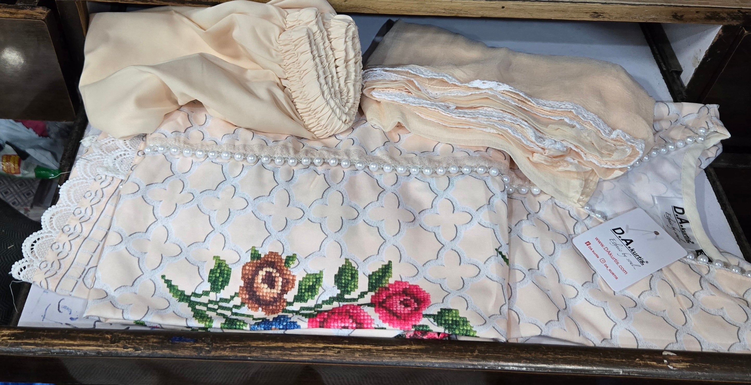JASMINE 3pcs set