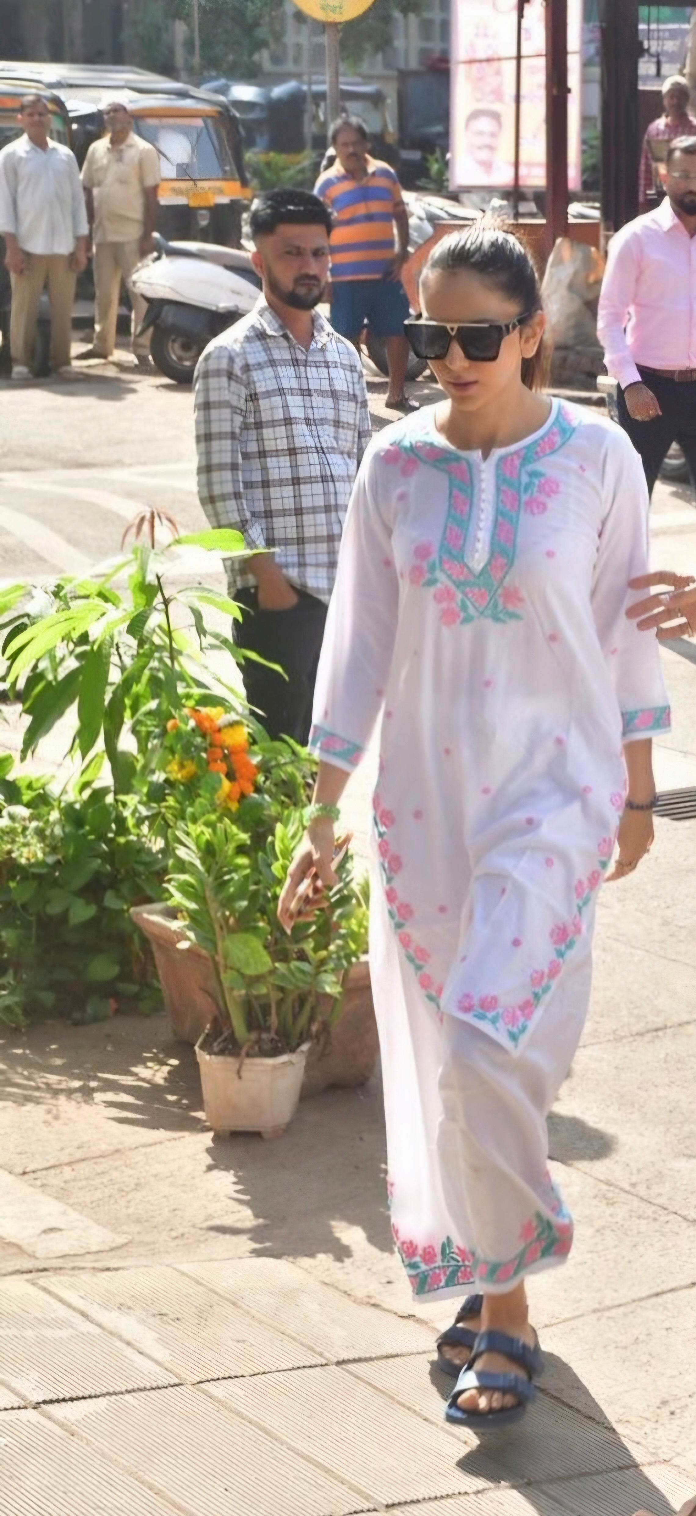 a10 rakul White bow co ord set